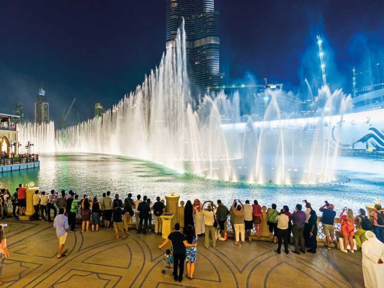 La fontaine de Dubaï revient en octobre | Die Geissens Real Estate | Luxus Immobilien mit Carmen und Robert Geiss – Die Geissens in Dubai